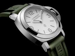 Panerai Luminor Base Replica